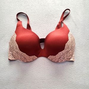 Victoria's Secret 34D Push-Up Bra
